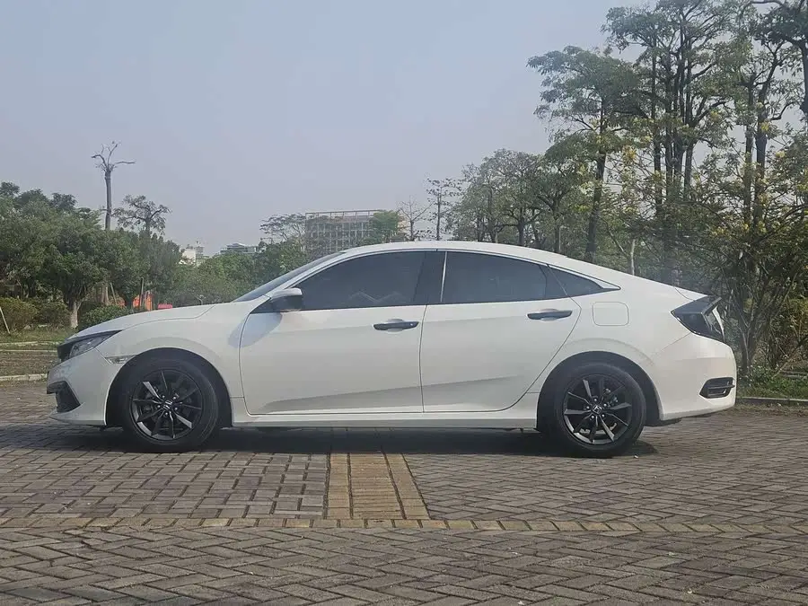 Civic 2019 220TURBO CVT Sport Version National V