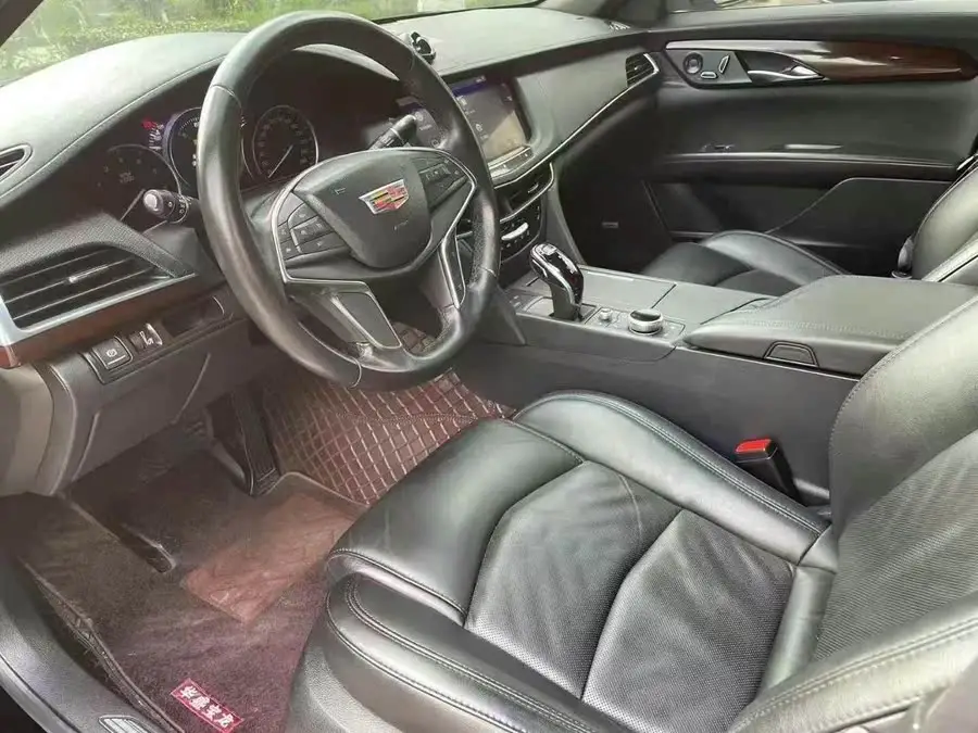 كاديلاك CT6 2021 28T النخبة