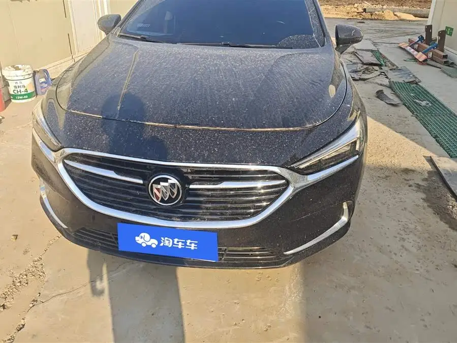 بيوك لاكروس 2021 652T الفاخرة