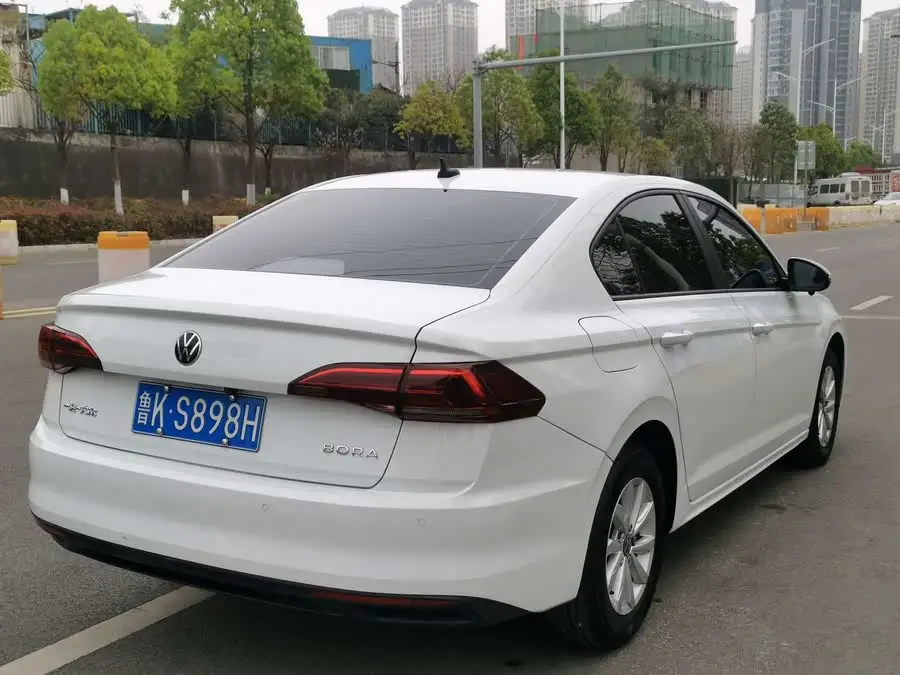 2021 Bora 1.5L Automatic Fashion Intelligent Connectivity Version