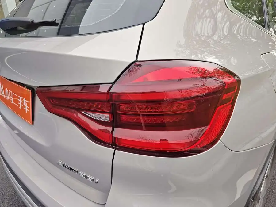 BMW X3 2020 xDrive28i Luxury Package