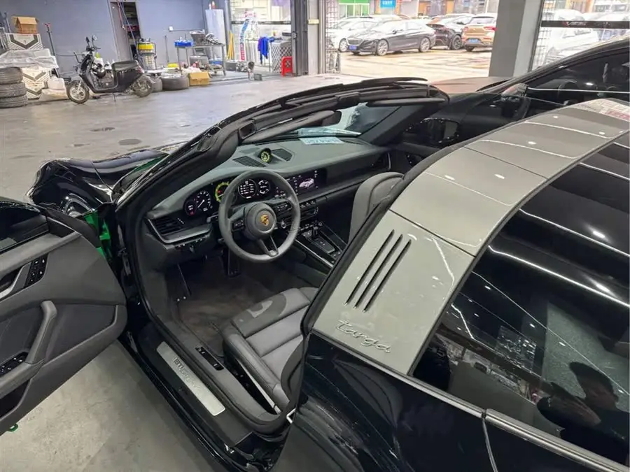 Porsche 911 2022 Targa 4 3.0T