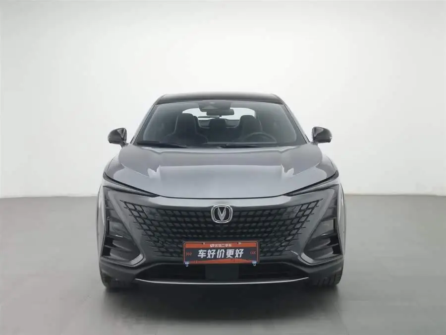 تشانغآن UNI-T 2022 1.5T الطراز الرائد