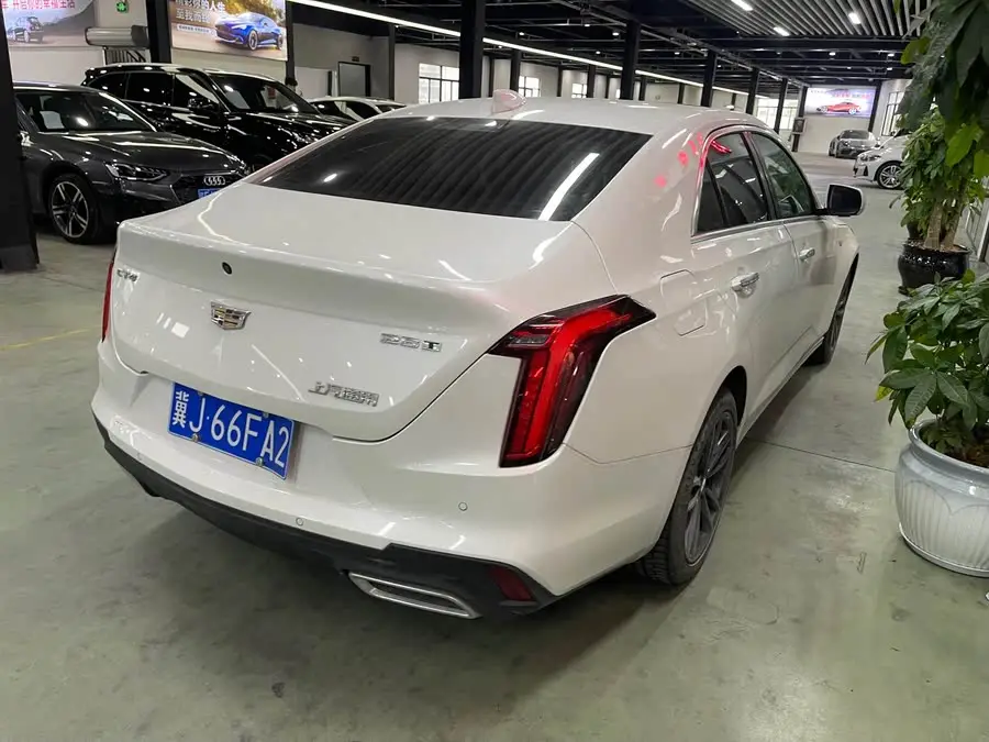 Cadillac CT4 2023 28T Luxury