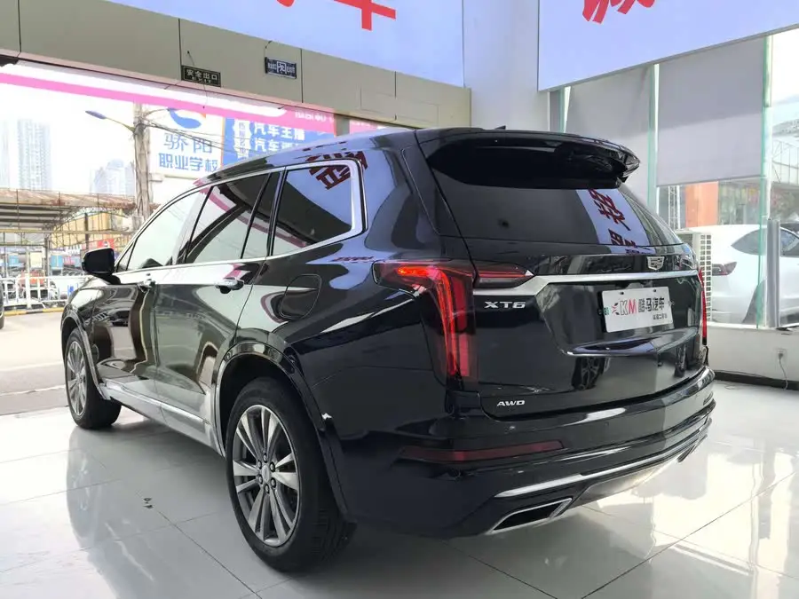 Cadillac XT6 2021 28T Luxury 6-Seat AWD