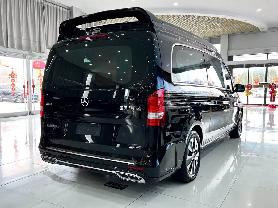 فيتو 2023 2.0T إصدار الأعمال 7 مقاعد