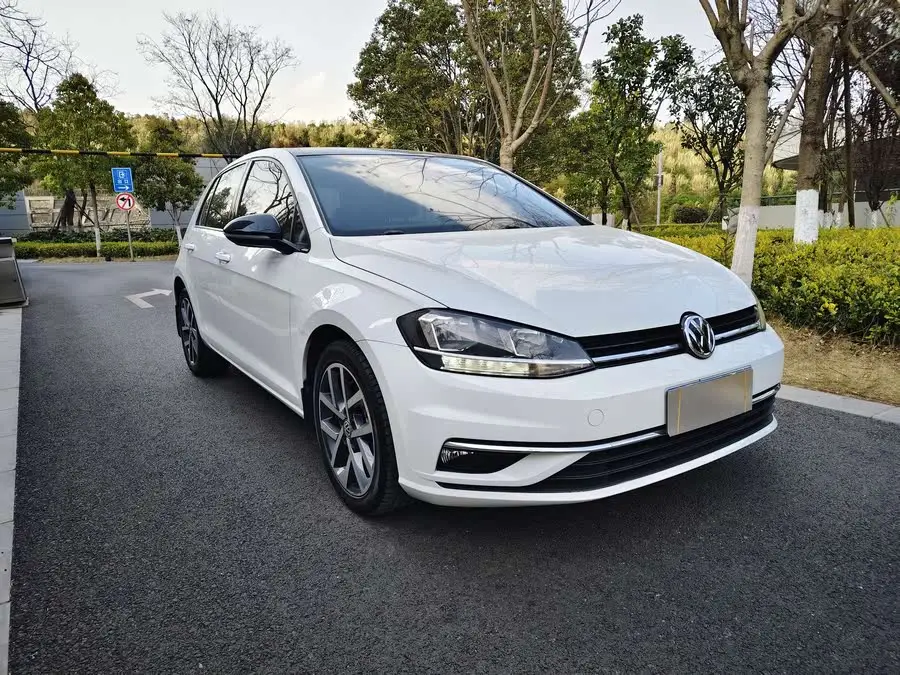 غولف 2020 طراز 280TSI DSG المريح