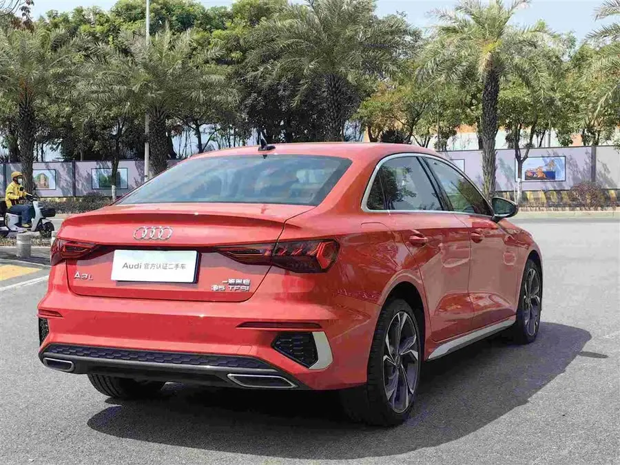 أودي A3 2024 A3L ليموزين 35 TFSI الرياضية الفاخرة