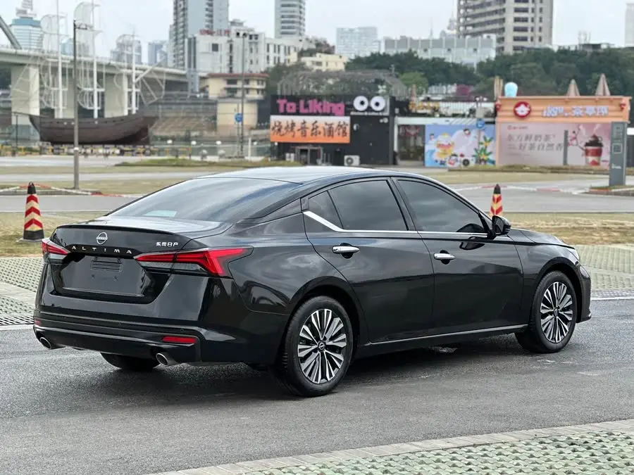 تينلاي 2024 2.0L XE النسخة الحقيقية