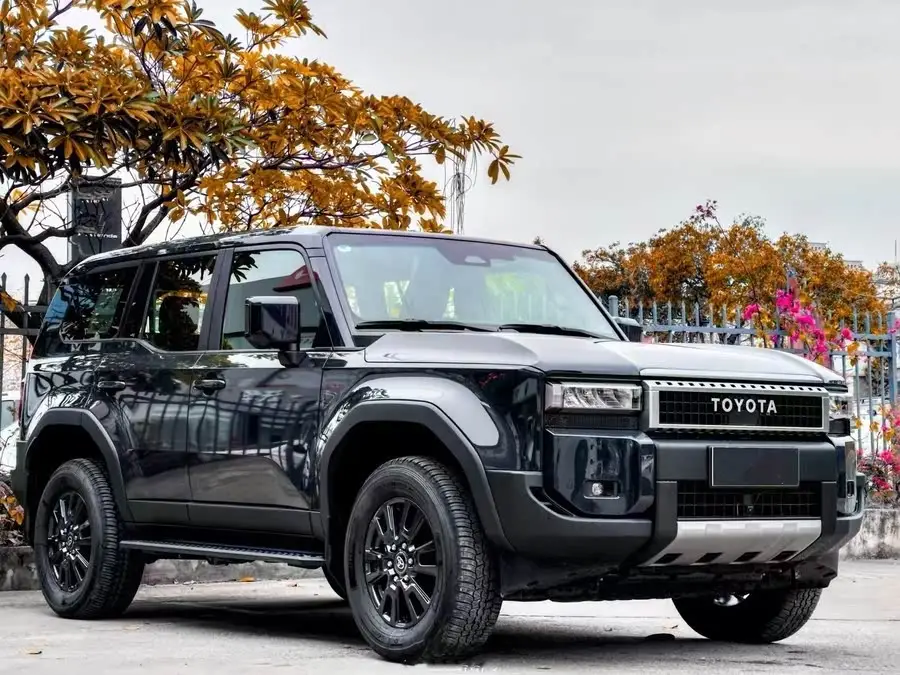 2024 تويوتا برادو 2.4T النسخة الشاملة TX 5 مقاعد