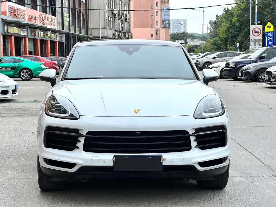2022 Cayenne Cayenne Coupé 3.0T Platinum