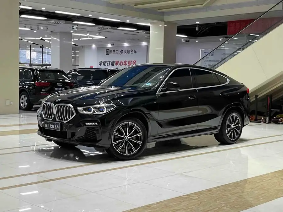 BMW X6 2021 xDrive40i M Sport Package