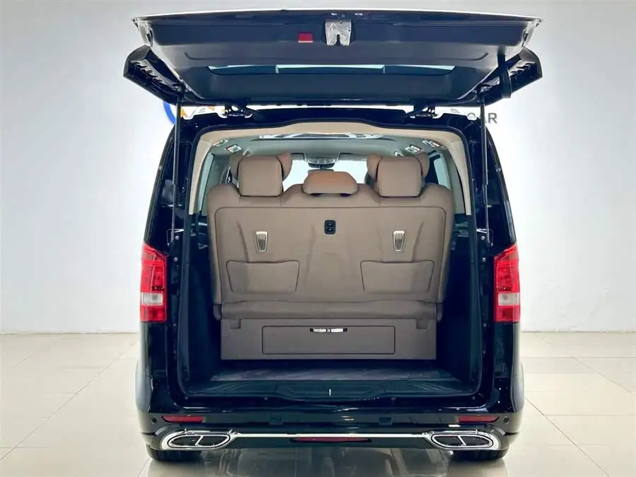 Vito 2023 Model 2.0T Elite Version 7-Seater