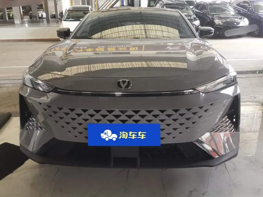 Changan UNI-V 2024 1.5T Premium