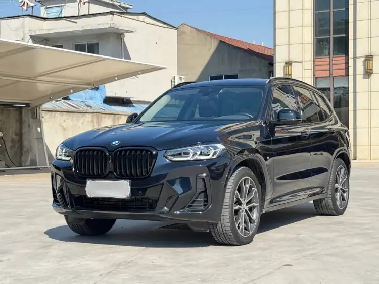 BMW X3 2023 xDrive30i Leading M Night Package