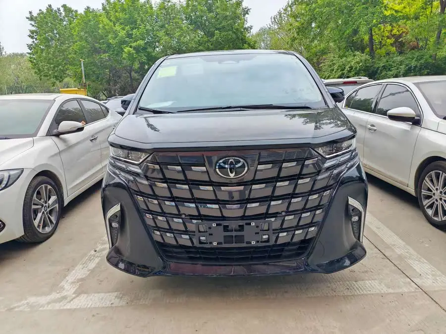 ألفارد 2024 الهجين 2.5 لتر النسخة المميزة