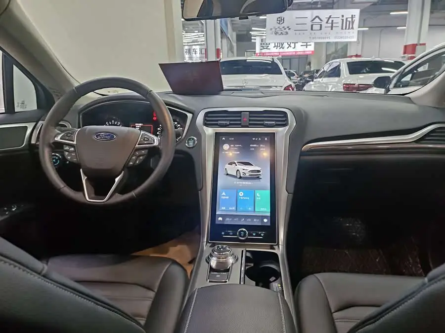 2020 Mondeo EcoBoost 180 Trend