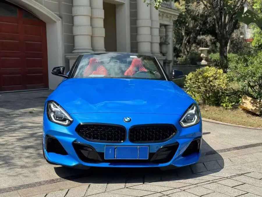 بي إم دبليو Z4 2022 sDrive 25i حزمة M الرياضية