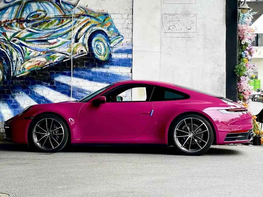 بورش 911 2023 كاريرا 3.0T