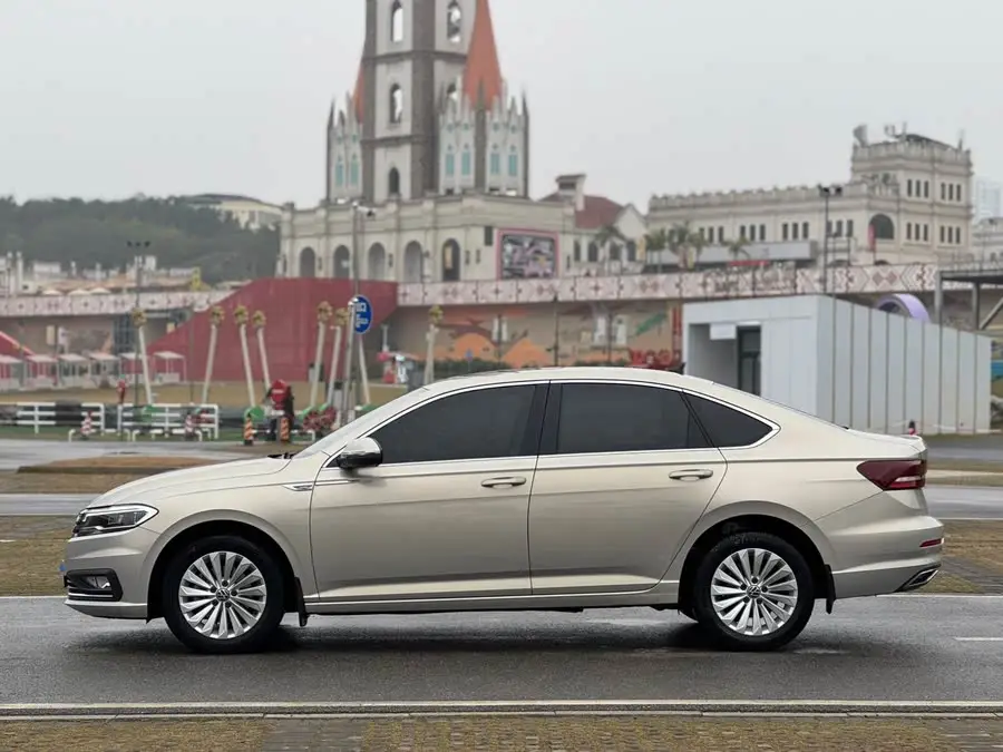 لافيدا 2021 280TSI DSG نسخة الراحة