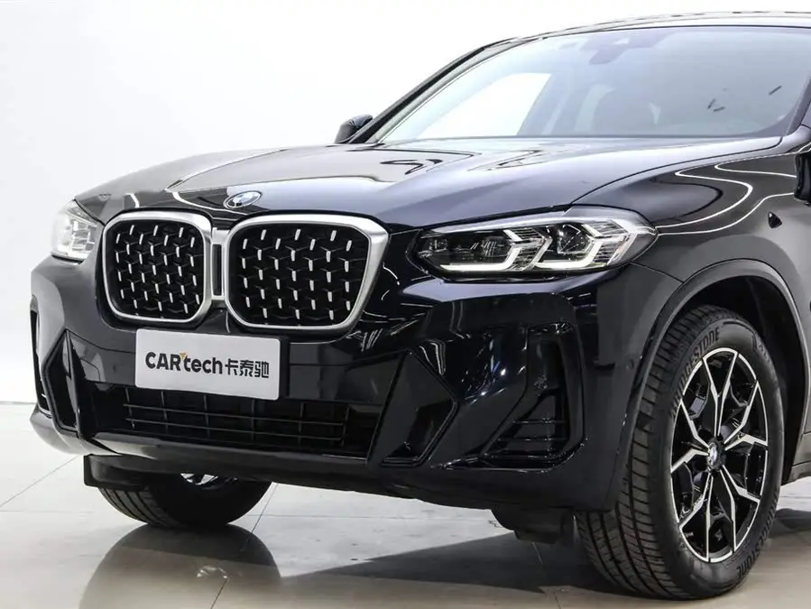 2022 BMW X4 xDrive 25i M Sport Package
