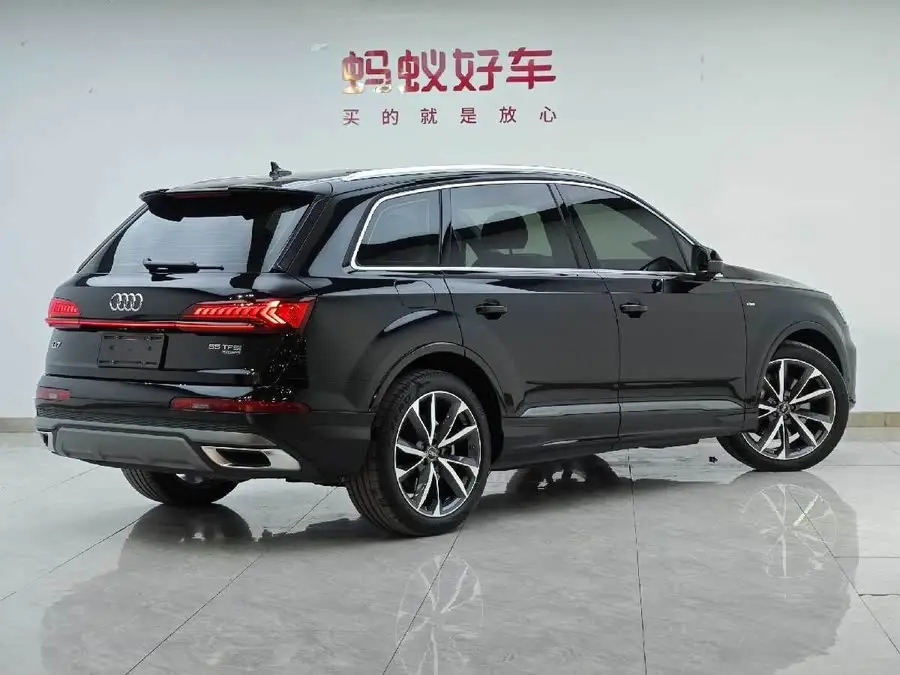 Audi Q7 2021 55 TFSI quattro S line Sport
