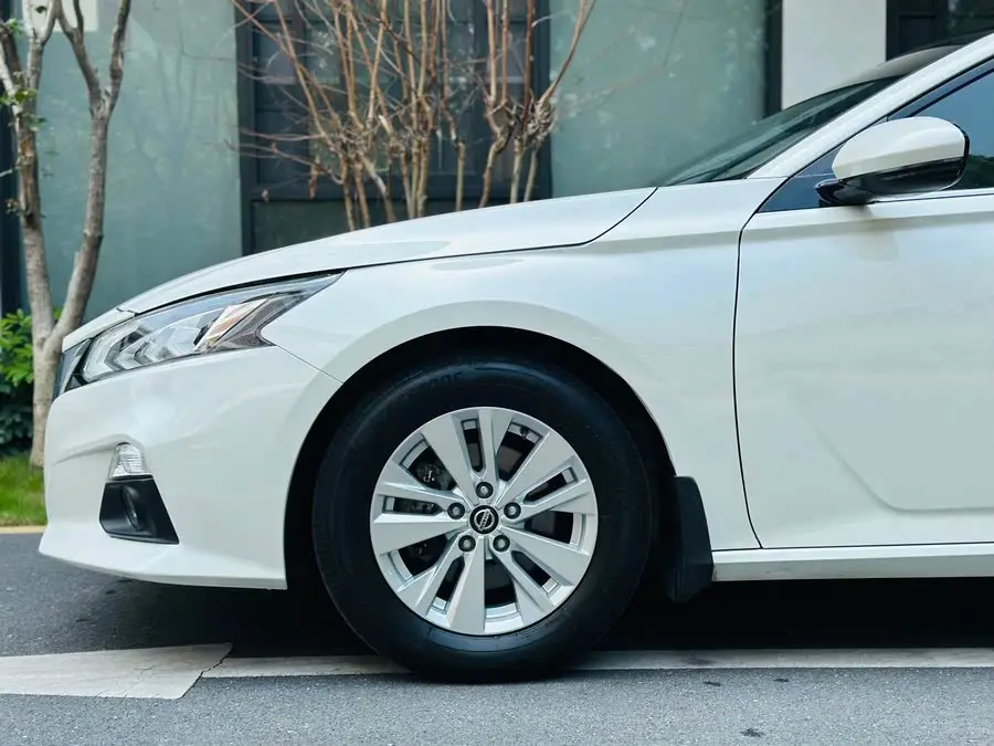 تينلاي 2020 2.0L XL نسخة الراحة