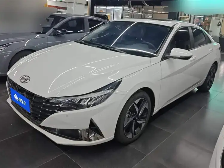 Elantra 2022 1.5L CVT GLX Elite Edition