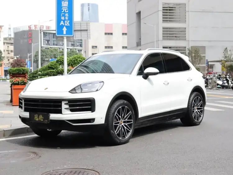 2024 Cayenne 3.0T