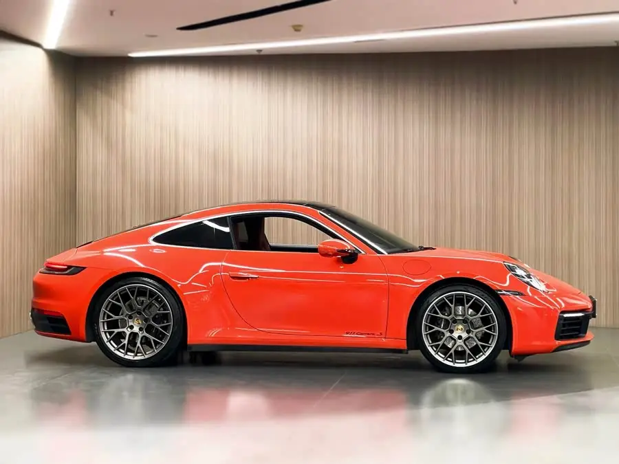 Porsche 911 2020 Carrera 3.0T