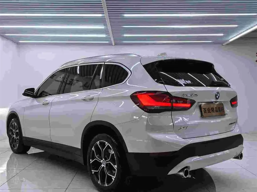 BMW X1 2022 sDrive25Li Leading Edition