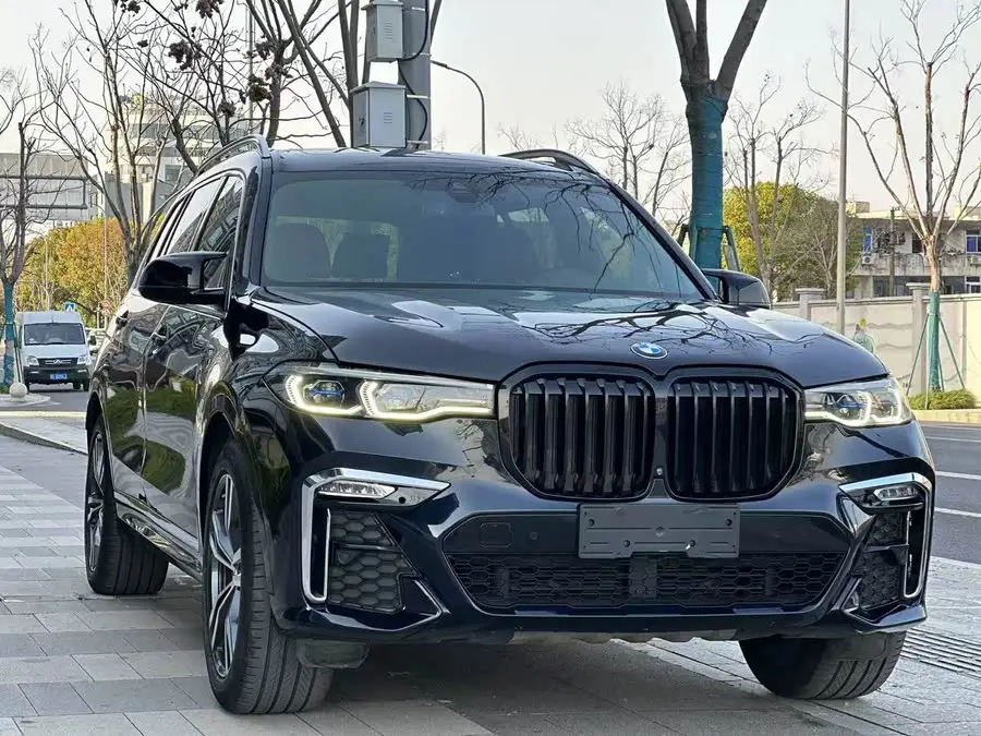 بي إم دبليو X7 2020 xDrive40i إصدار مخصص محدود مجموعة M الرياضية