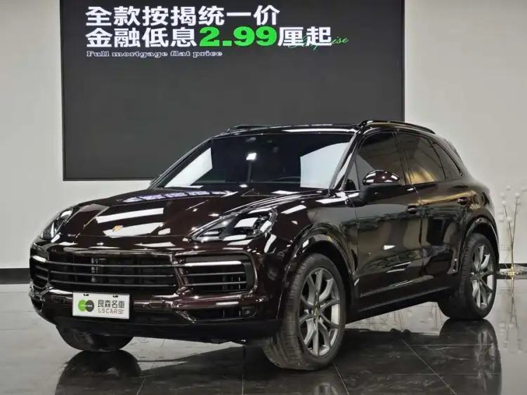 2023 Cayenne 3.0T Platinum Edition