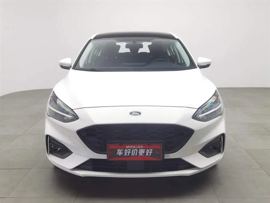 فورد فوكس 2021 2.0 إيكوبوست 180 أوتوماتيكي