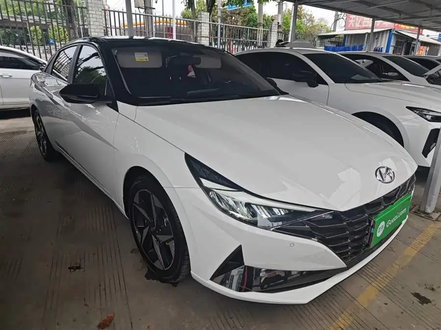 إيلانتر 2022 1.5 لتر CVT LUX النسخة المميزة