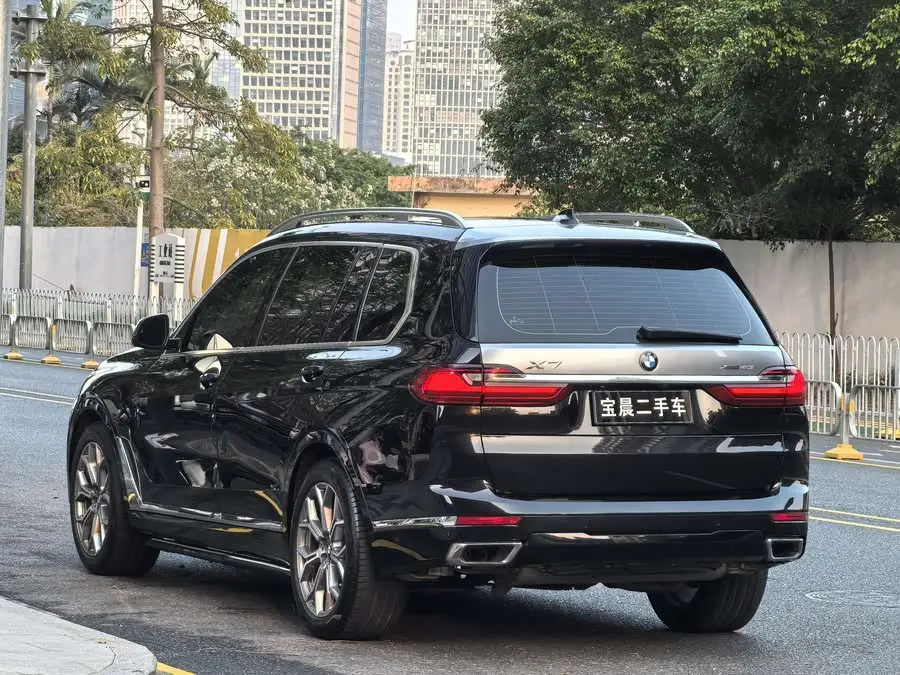 بي إم دبليو X7 2022 xDrive40i حزمة فاخرة