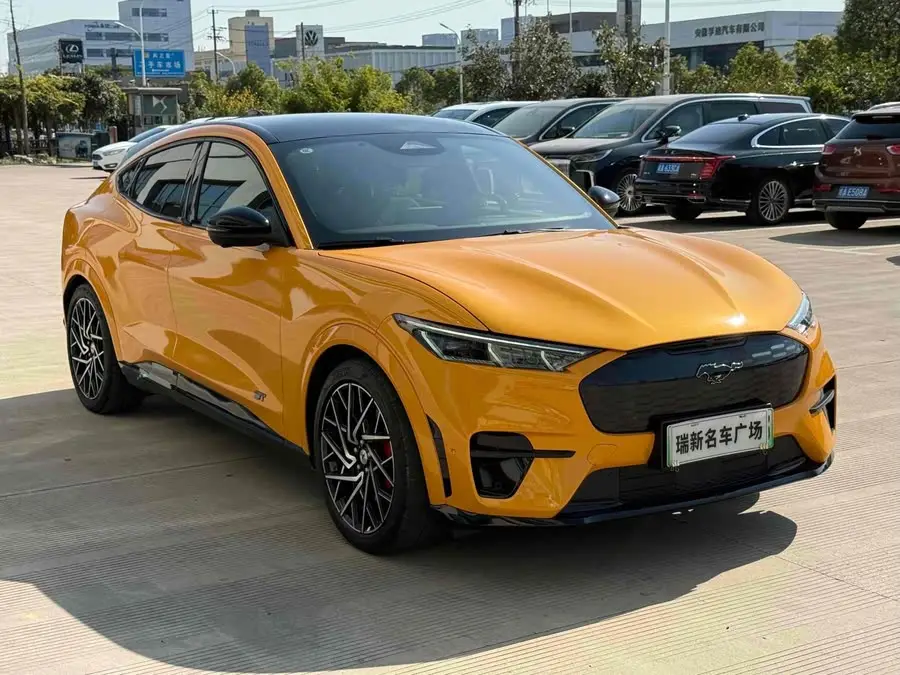 فورد موستانغ 2024 جي تي