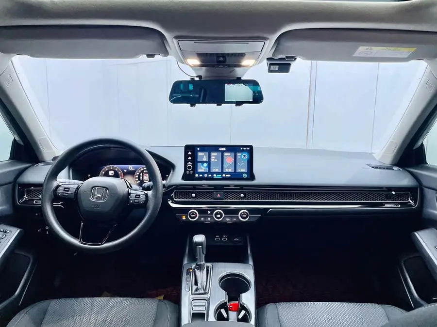 موديل 2023 240TURBO CVT النسخة الرائدة