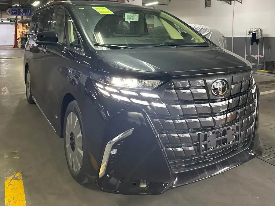 ألفارد 2024 هايبرد 2.5 لتر بريميوم