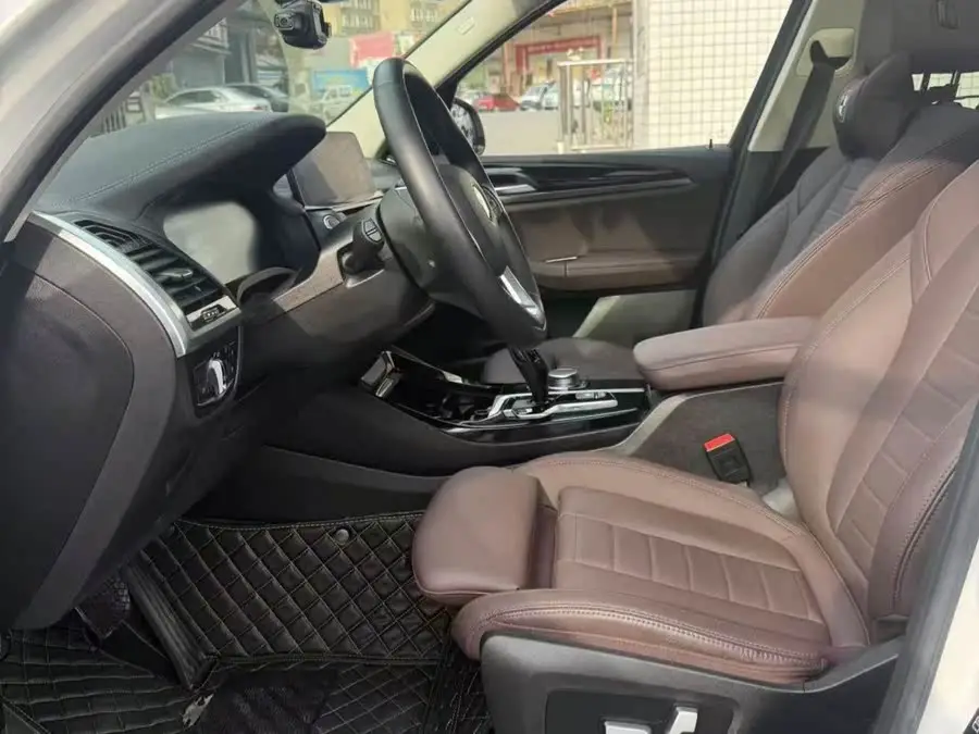 BMW X3 2021 xDrive25i Luxury Package