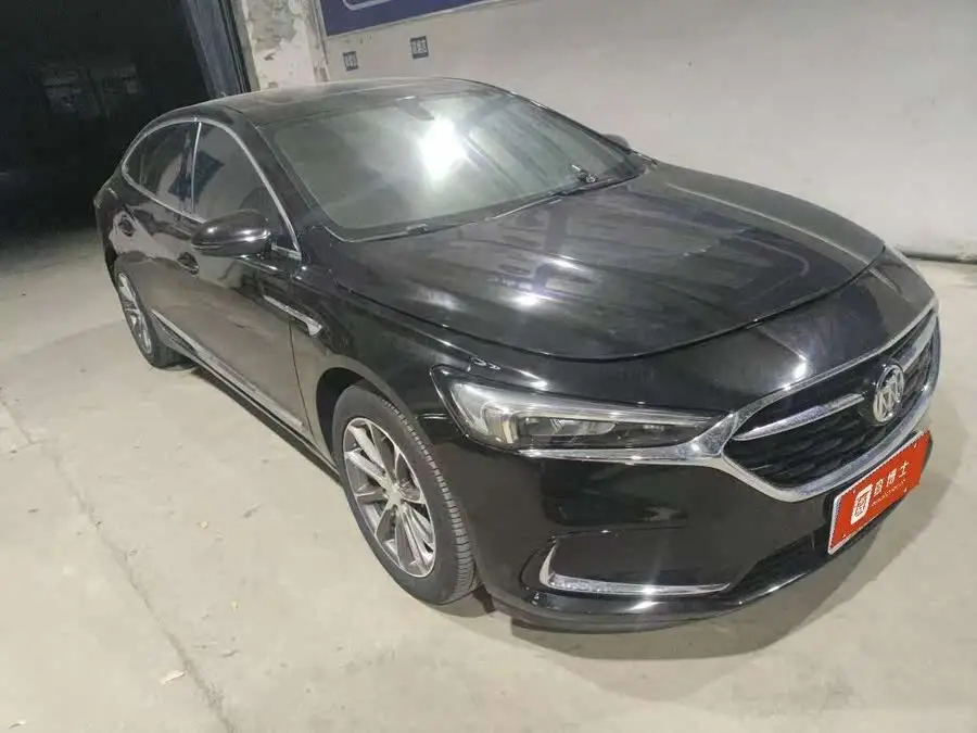 2022 بويك لاكروس 652T الفاخرة