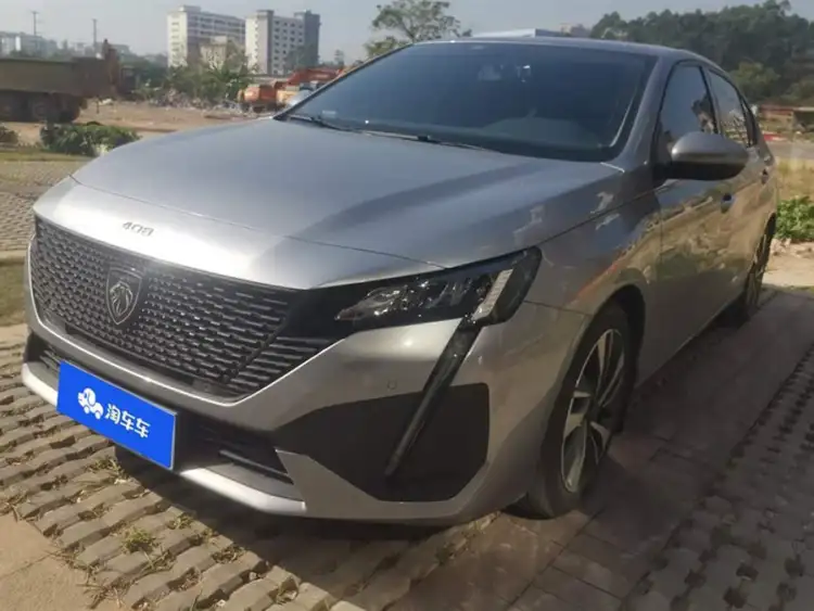 Peugeot 408 2022 1.6T Pursuit Edition