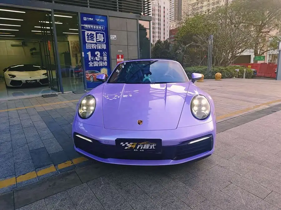 بورش 911 طراز 2023 تارغا 4 3.0T