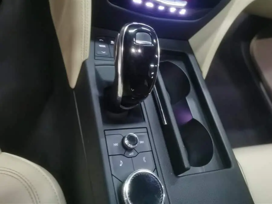 Cadillac CT6 2021 28T Fashion Edition