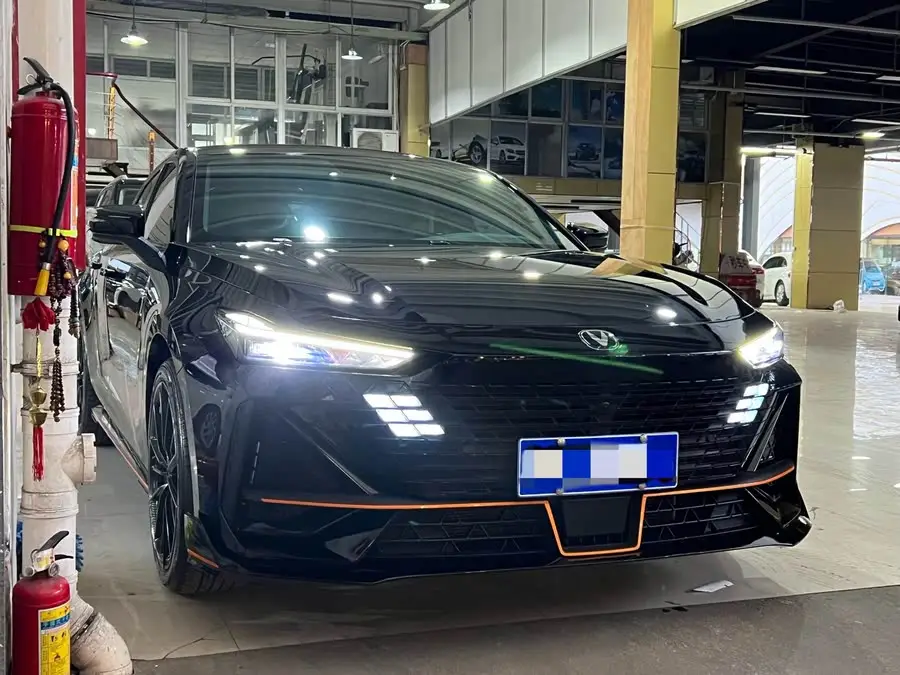 Changan UNI-V 2022 1.5T Sport Version