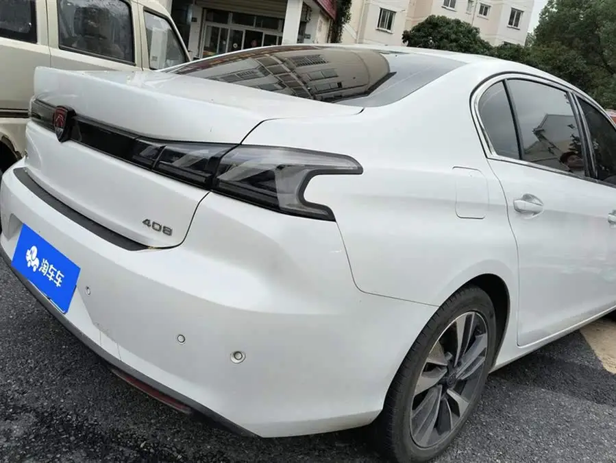 Peugeot 408 2022 1.6T Dream Edition