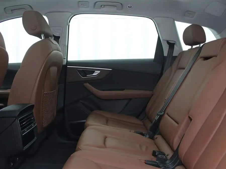 Audi Q7 2023 55 TFSI quattro S line Sport