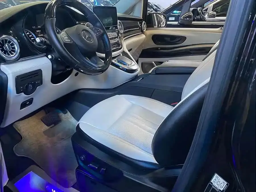 Vito 2021 2.0T Elite Edition 7-Seater