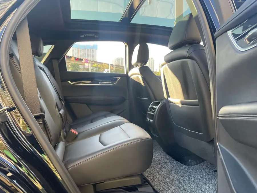 Cadillac XT5 2022 2.0T Luxury FWD