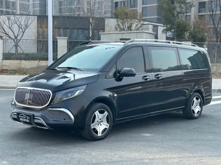 Vito 2023 2.0T Business Edition 7-seater